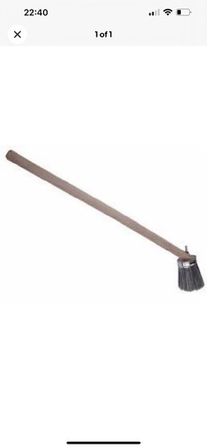 Long handle hard - to, reach
